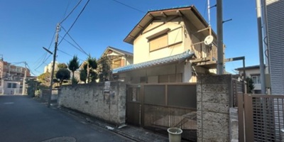 板橋区前野町で行った2階建住宅外構解体工事の様子